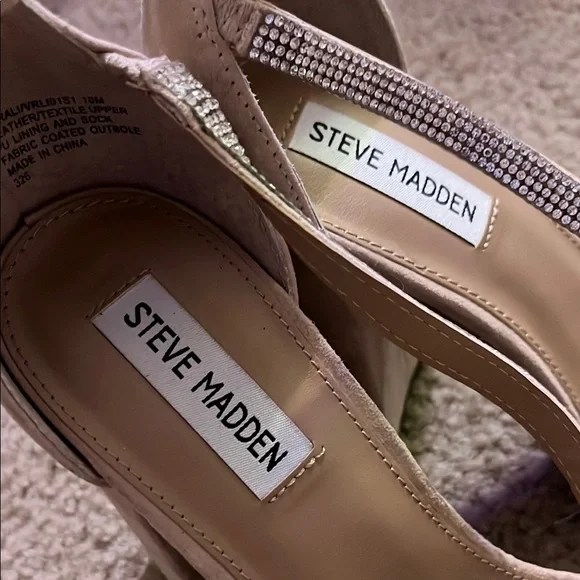 Steve Madden Pink High Heel Stilettos - Picture 3 of 5